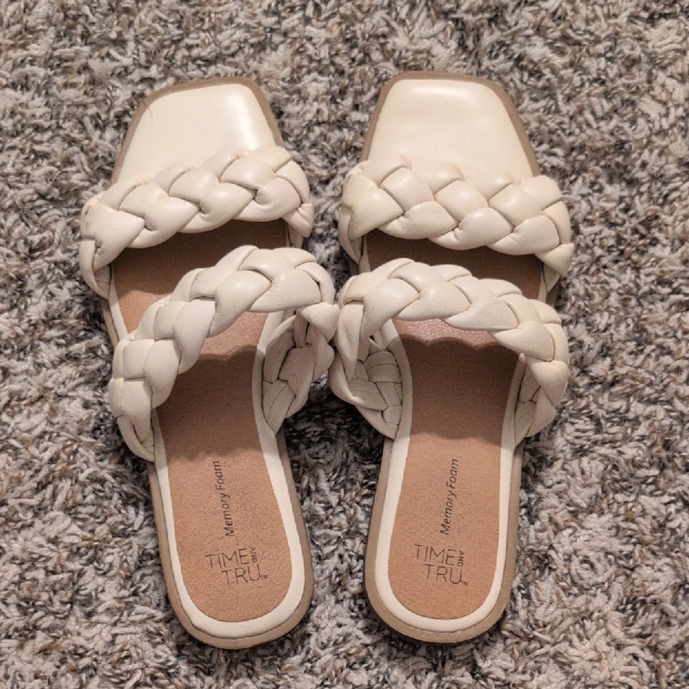 Time and Tru Women's White Braided Sandals